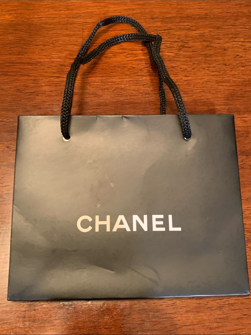 Rare 6x4.5 rare small CC Chanel paper bag, excellent for small gift.🎁